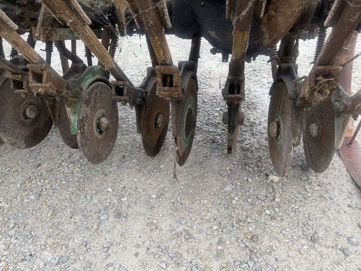 oliver-grain-drill-image-7