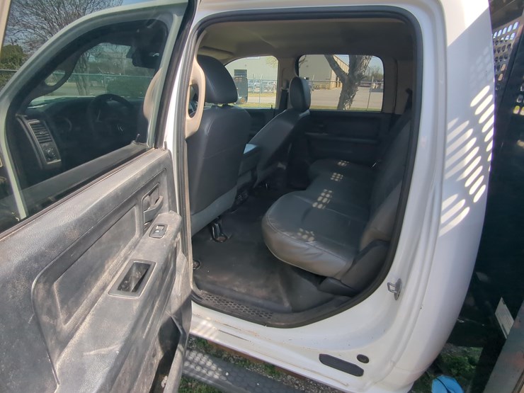 dodge-ram-4500-image-9