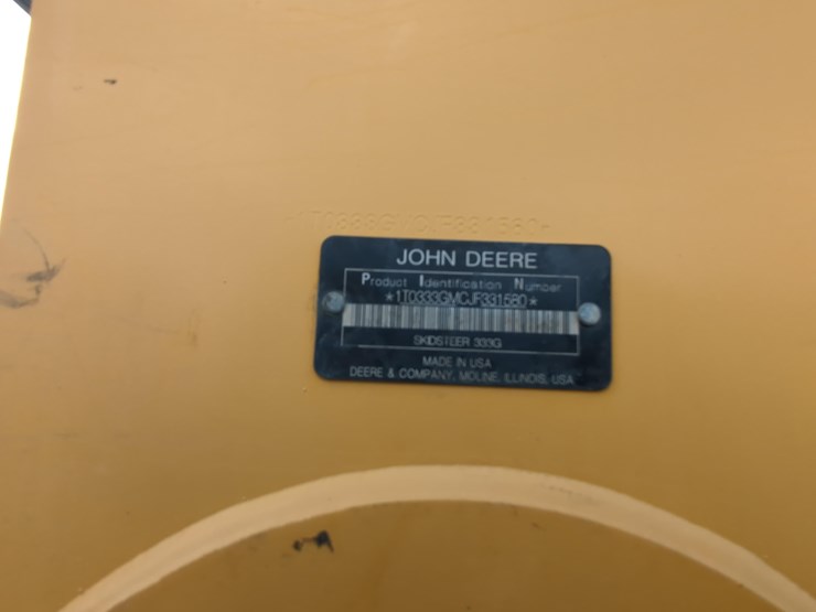 2016-deere-333g-image-8