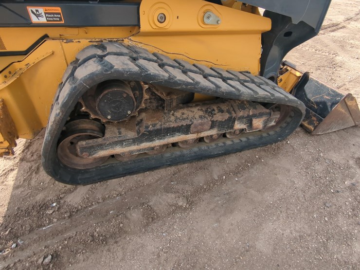 2016-deere-333g-image-7