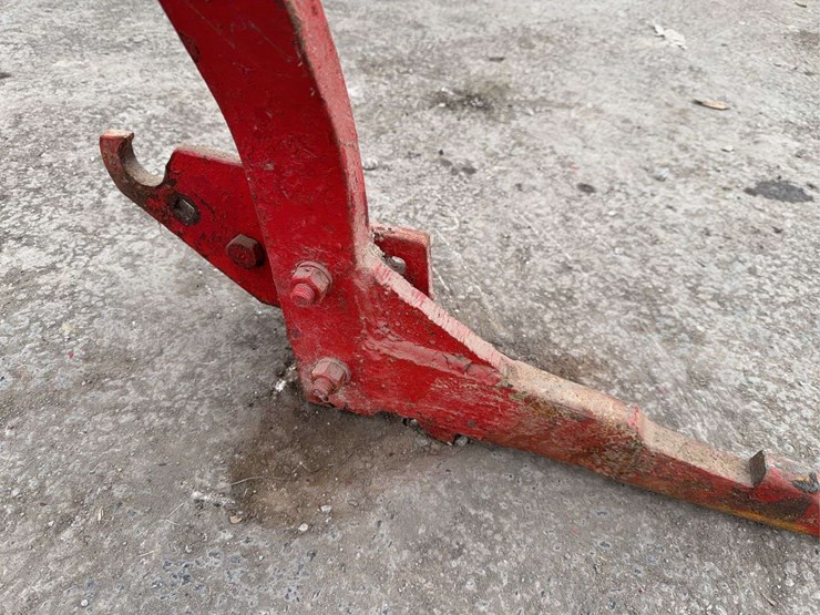 international-three-point-fast-hitch-image-8