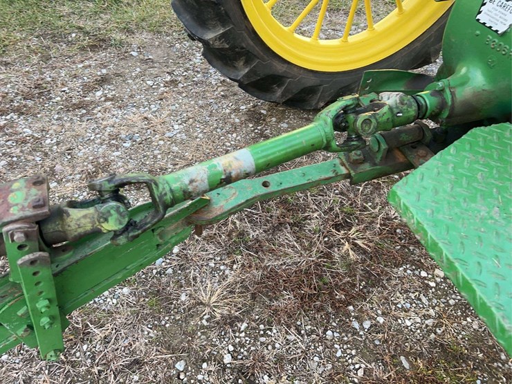 john-deere-no.-12a-pull-type-combine-image-8