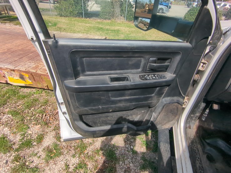 dodge-ram-4500-image-10