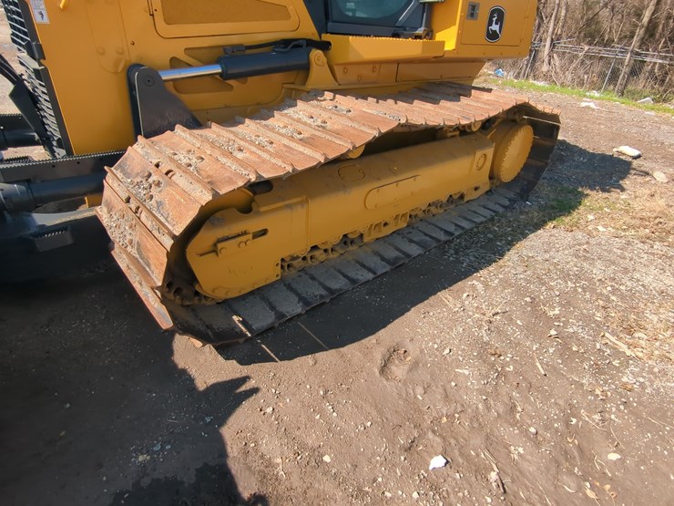 2020-deere-750l-lgp-image-12