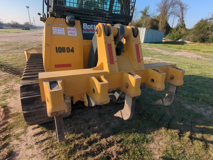 2023-deere-650k-lgp-image-6