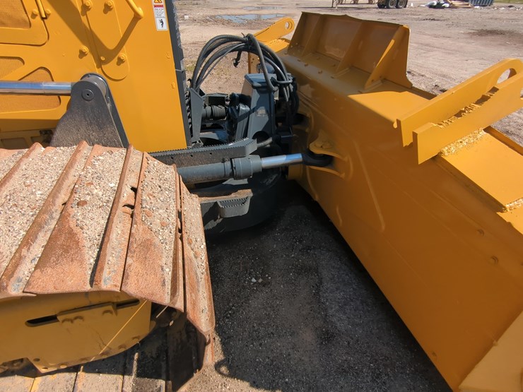 2020-deere-750l-lgp-image-7