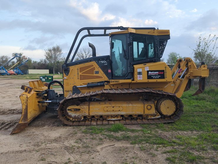 2022-deere-750l-lgp-image-1