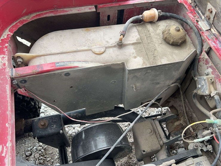 ez-go-golf-cart-image-32