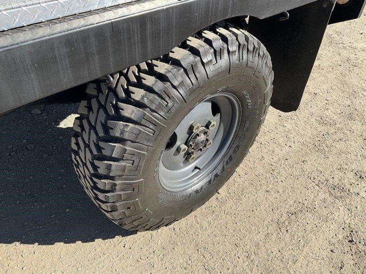 1953-dodge-power-wagon-image-15