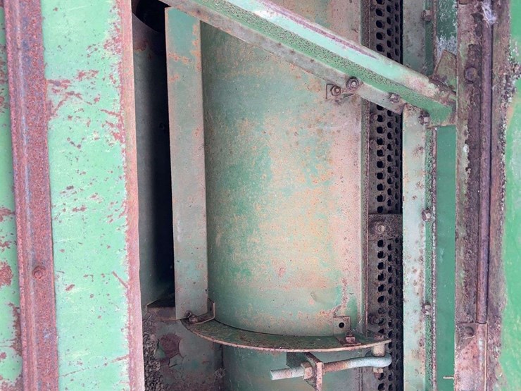 john-deere-no.-50-mounted-sheller-image-15