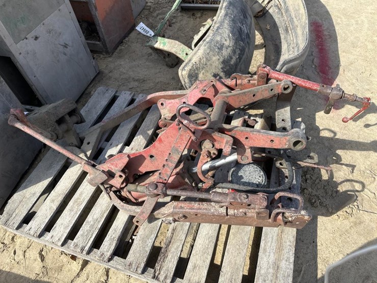 international-560-image-2