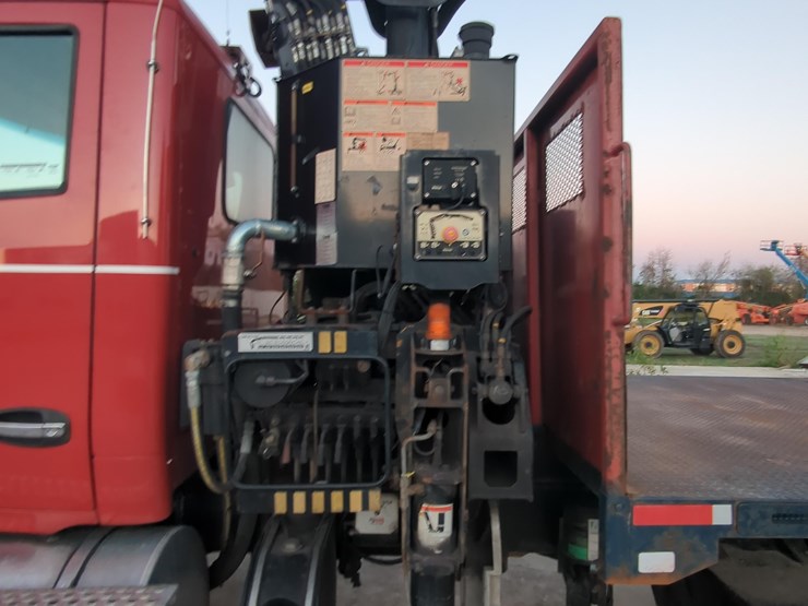 2015-kenworth-t880-image-9