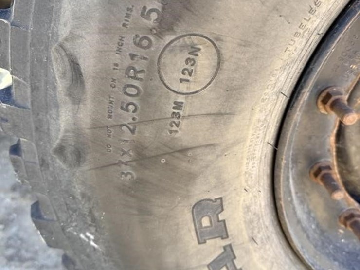 l2---1967-jeep-kaiser-m715-image-11