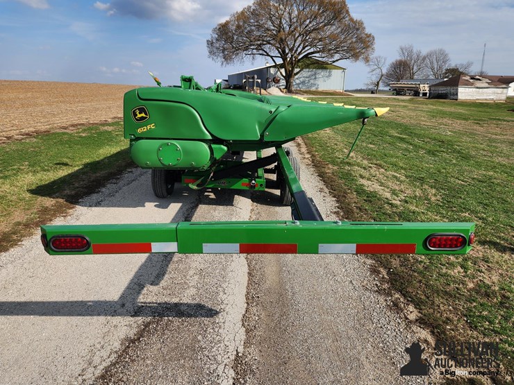 2016-john-deere-612fc-image-6