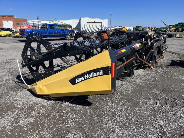 new-holland-84c-image-2