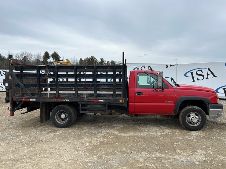 2006-chevrolet-3500-image-6