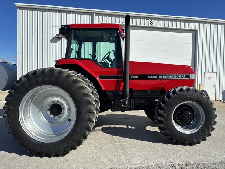 1989-case-ih-7140-image-3