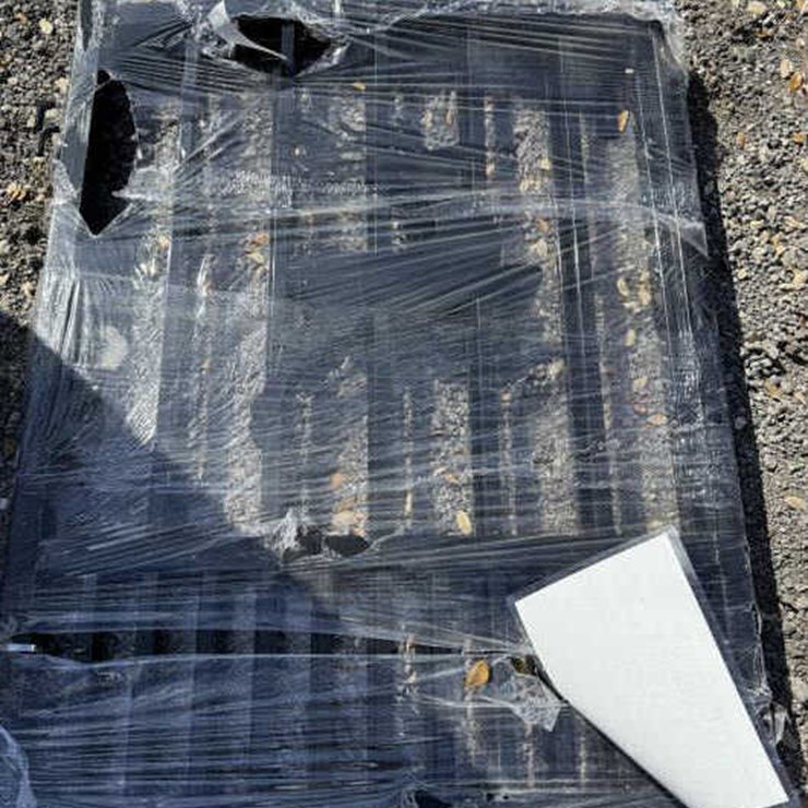 #288 • Bi-Parting Deer Motif Gate - 6' W x 4' H