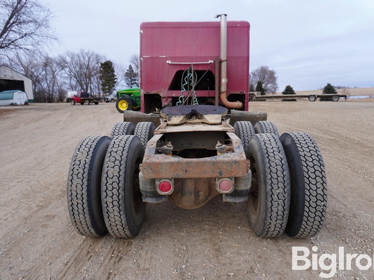 1988-peterbilt-362-image-6