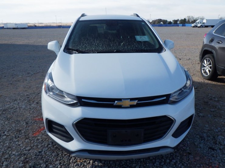 2017-chevrolet-trax-image-2