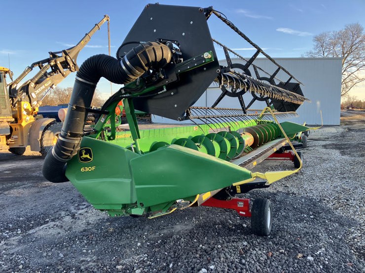 2012-john-deere-630f-image-13