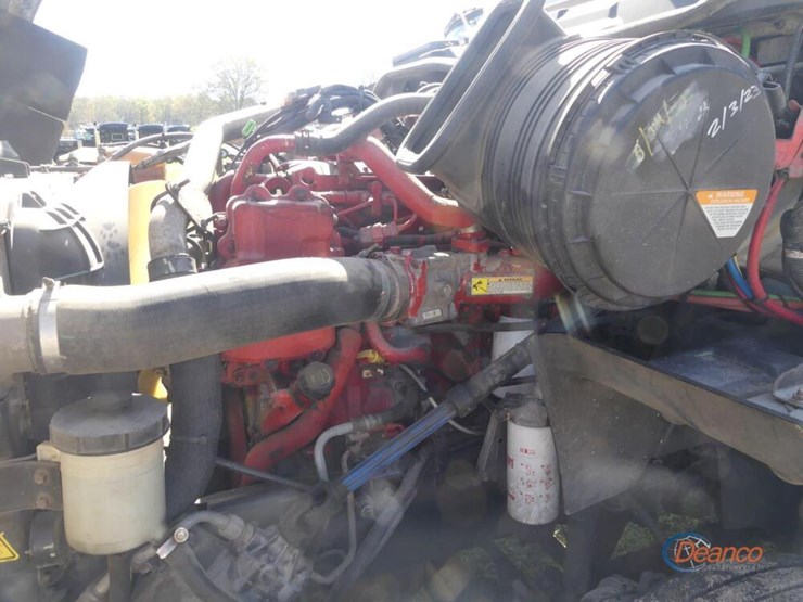 2015-international-prostar-image-9