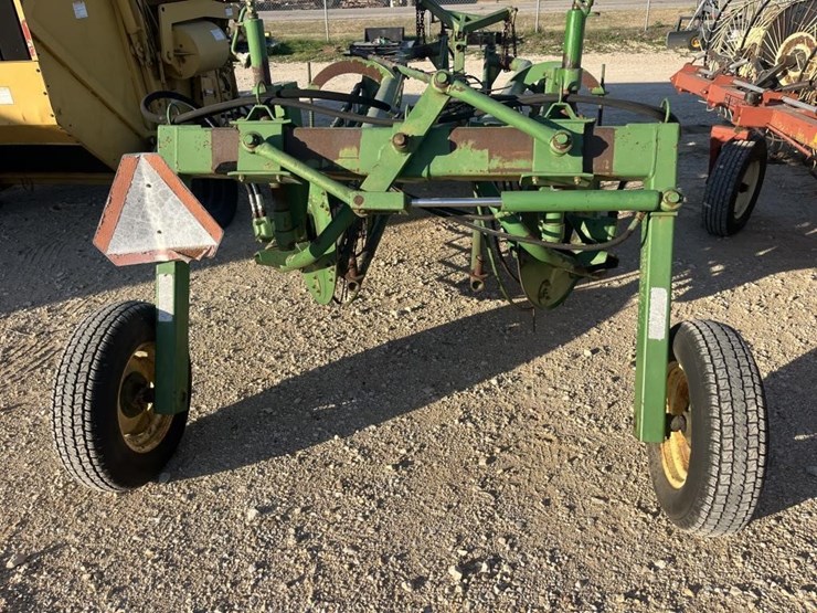 john-deere-700-image-5