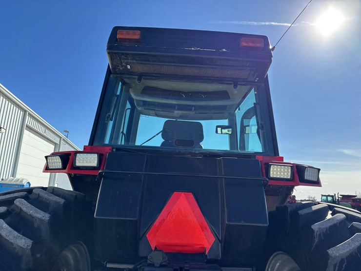 1989-case-ih-7140-image-18