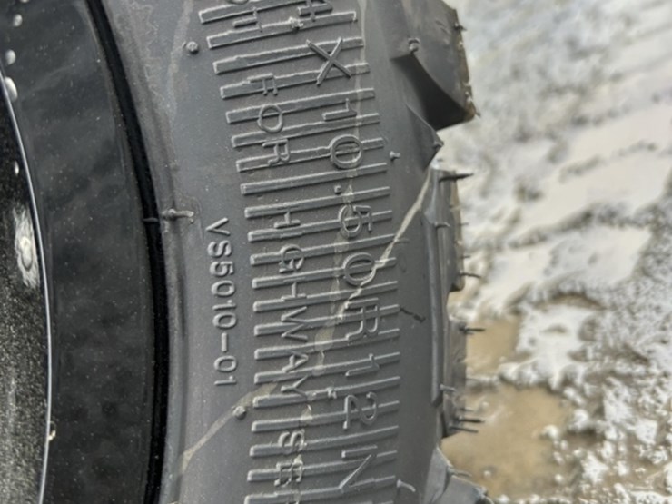 2023-spartan-srt-xde-zero-turn-mower-image-12