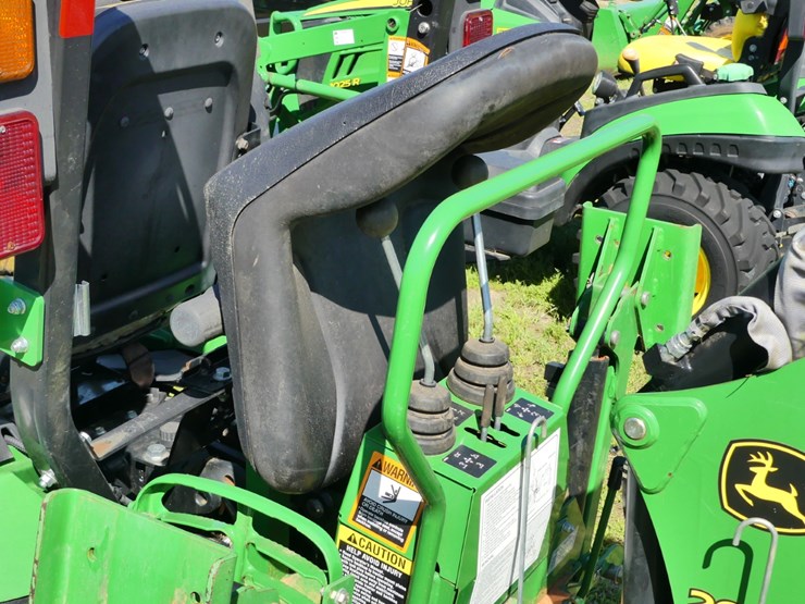 john-deere-1025r-image-7