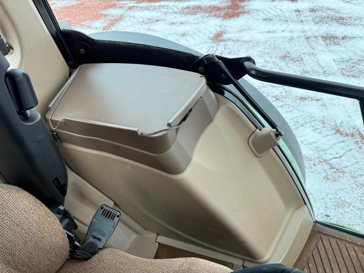 john-deere-7330-premium-image-69