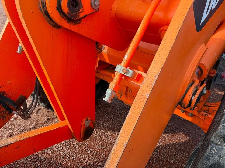 2017-doosan-dl220-5-image-38