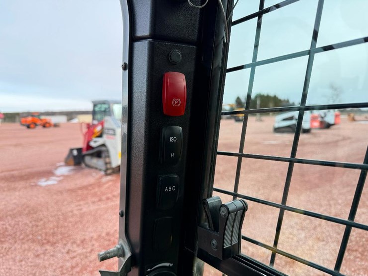 2019-wacker-neuson-sw28-image-39