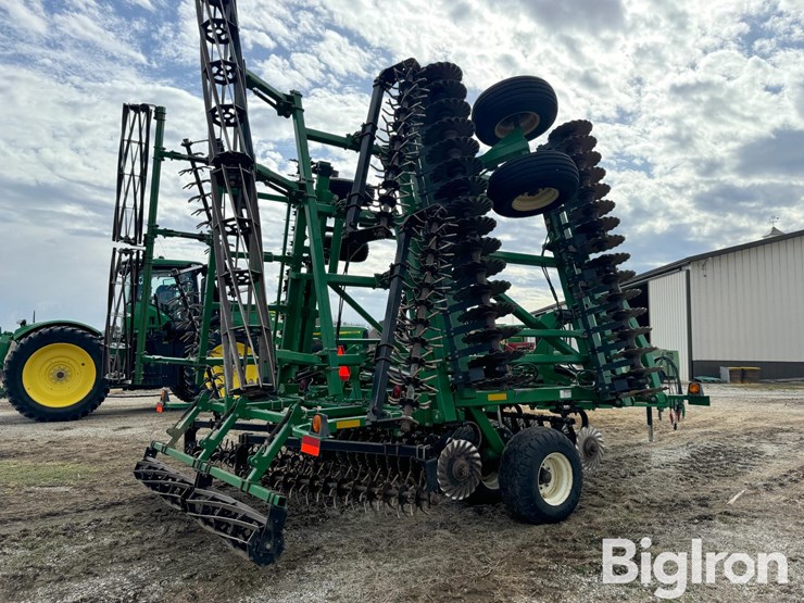 great-plains-3000tm-image-5