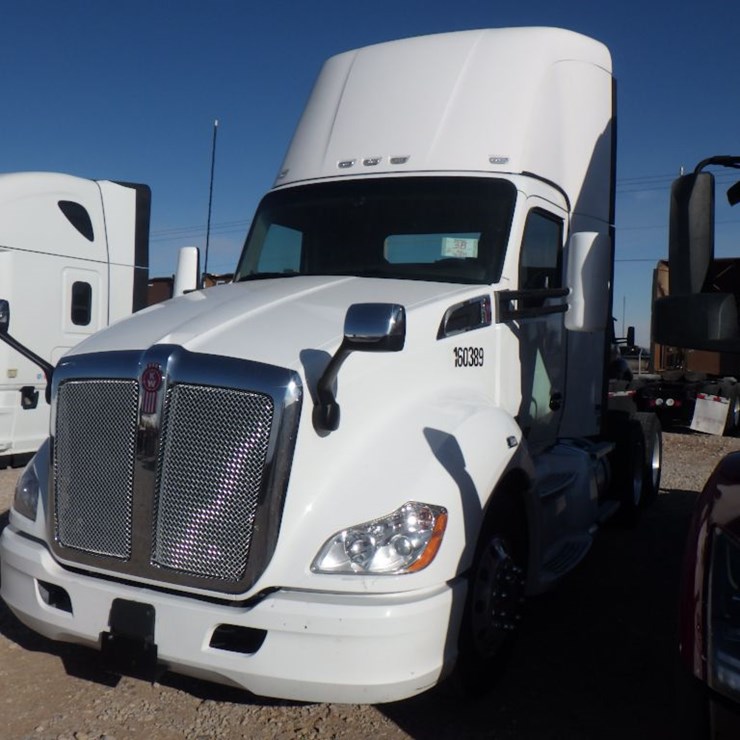 2021 KENWORTH T680