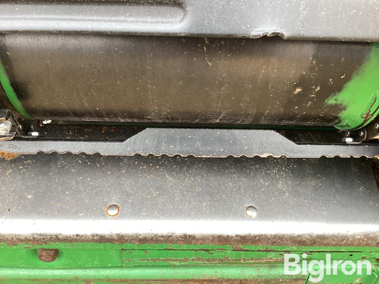 2010-john-deere-9770-sts-image-11