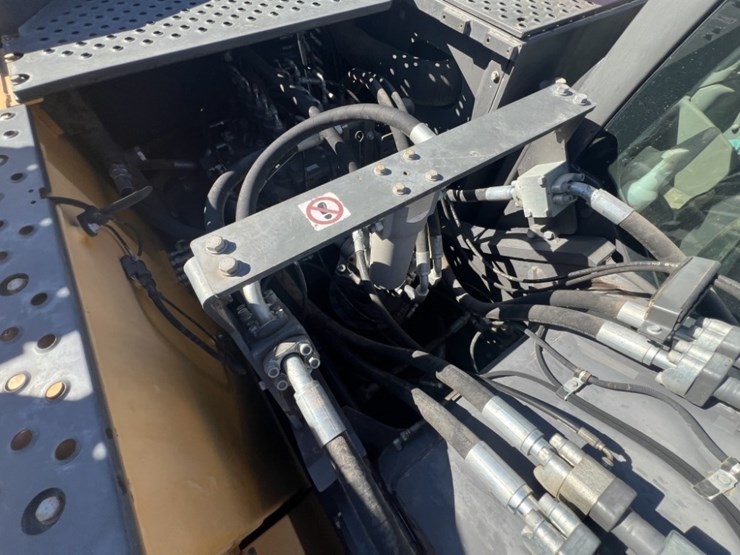 2019-volvo-ec380el-image-26