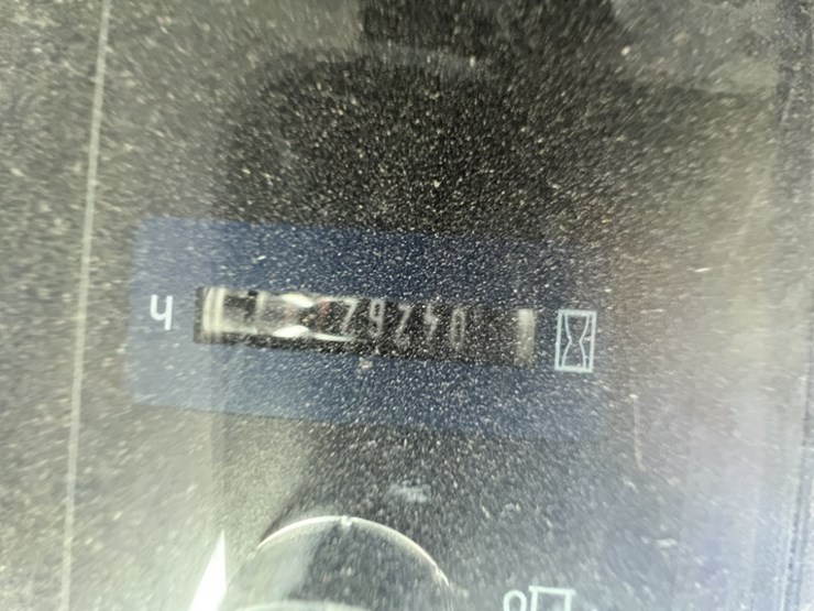 2013-volvo-ecr58-image-16