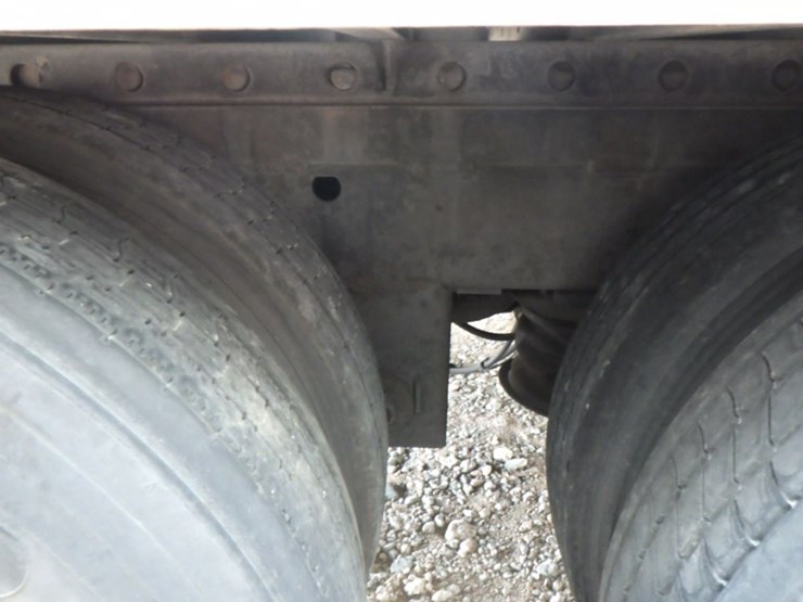 2015-utility-3000r-image-8