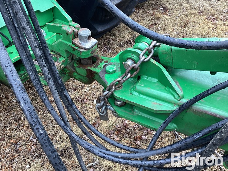 john-deere-2310-image-11