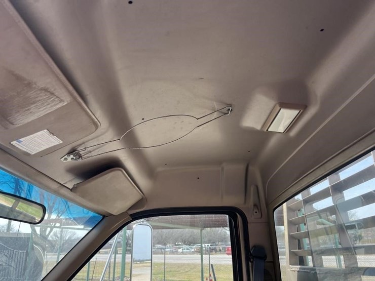 l2---1996-chevy-kodiak-image-23