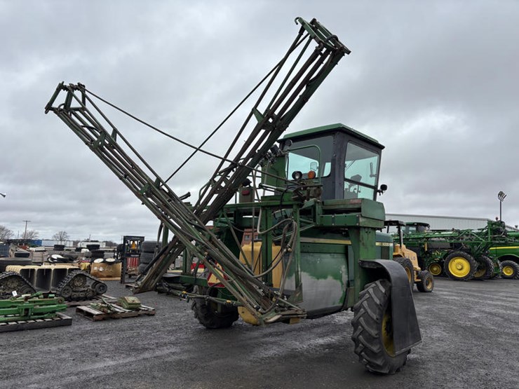 1989-john-deere-6000-image-14