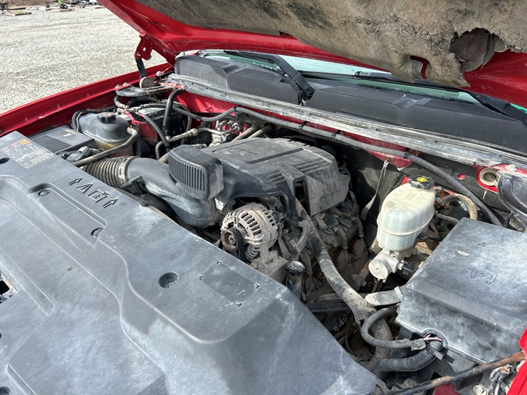 2012-chevrolet-silverado-2500-lt-image-37