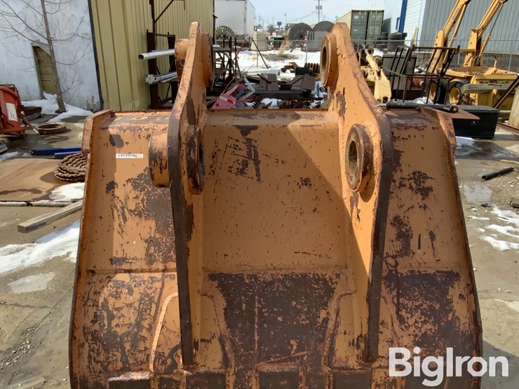 komatsu-pc200-image-10