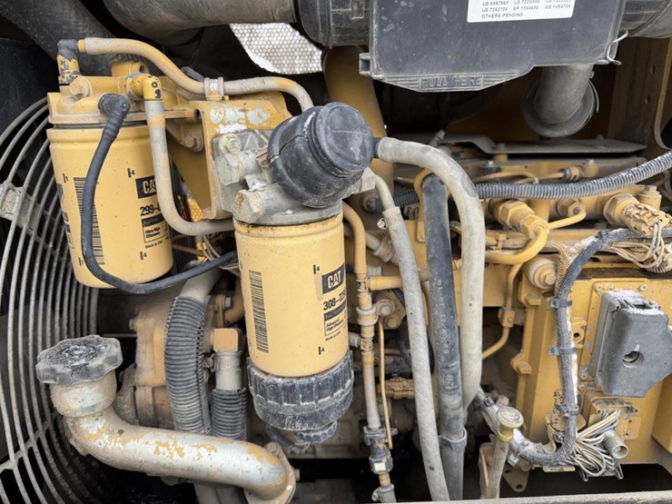 caterpillar-d4k-xl-image-43