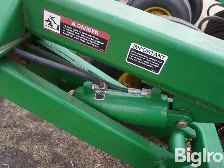 john-deere-637-image-13