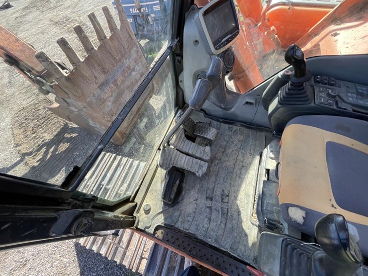 doosan-dx300-lc-3-image-15