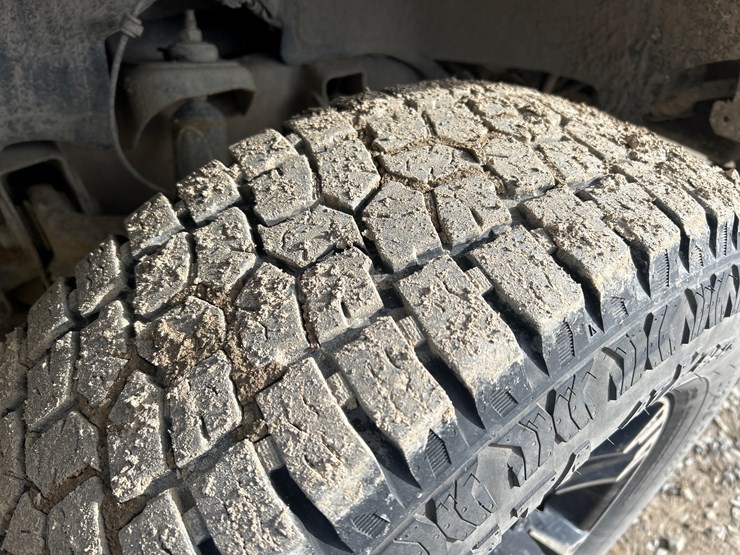 2006-chevrolet-2500-image-59