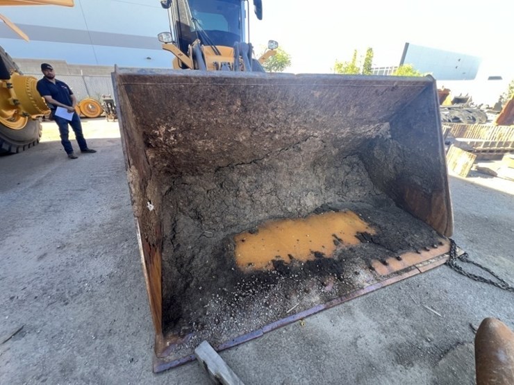 2020-volvo-l70h-image-23