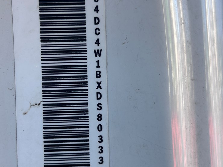 2013-isuzu-npr-image-74